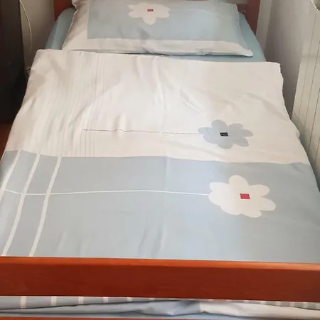 Central Wave Apartman Rum i privatbostad Tuzla